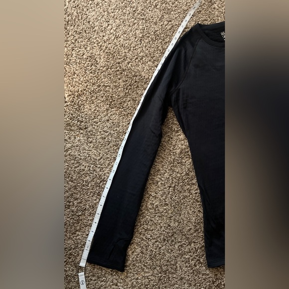 Under Armour 
Women’s 
X Large
2.0 Cold Gear
Fitted
Black - Picture 9 of 13